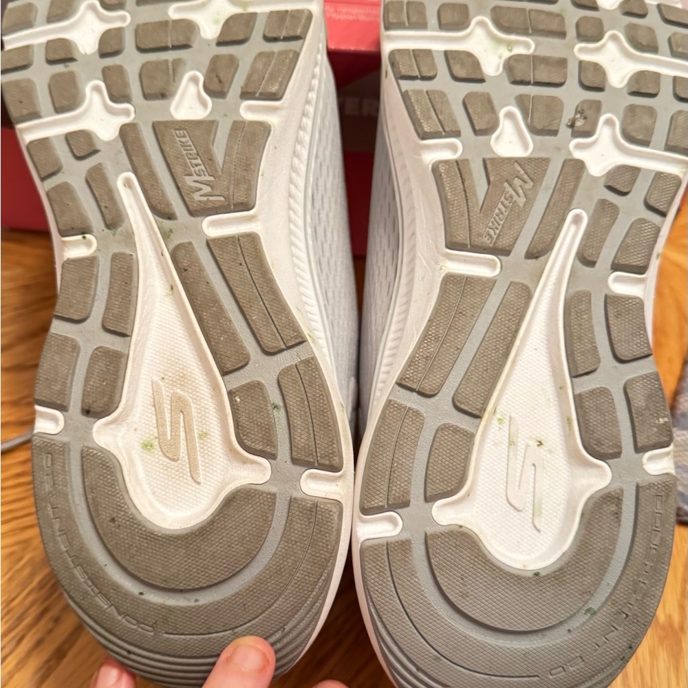 Skechers Slip Ins Athletic Running Shoes Women’s 10 Gray Air Cooled Memory Foam - Picture 9 of 13